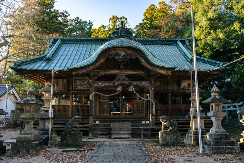 安達太良神社拝殿