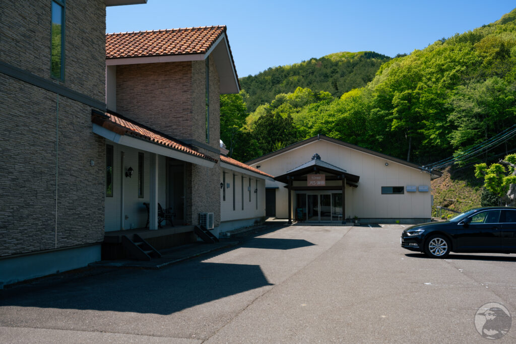 バン源田