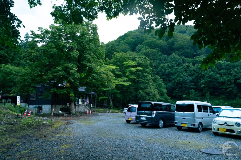御沢駐車場