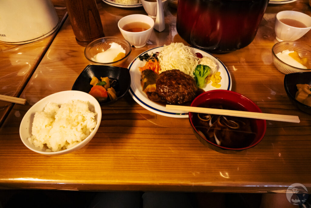 燕山荘夕飯