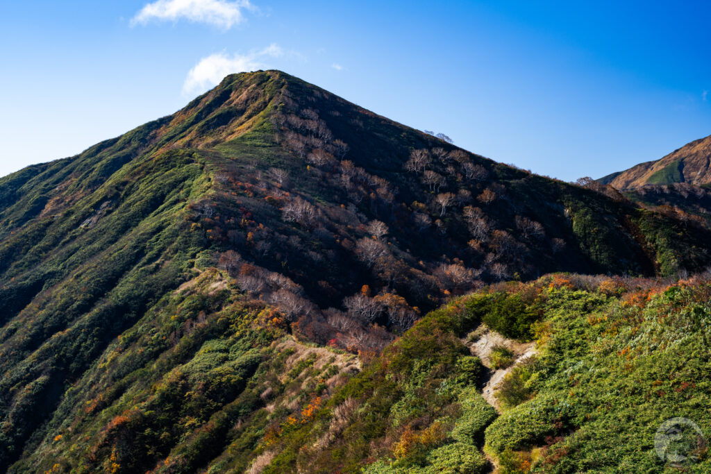 古寺山から小朝日岳