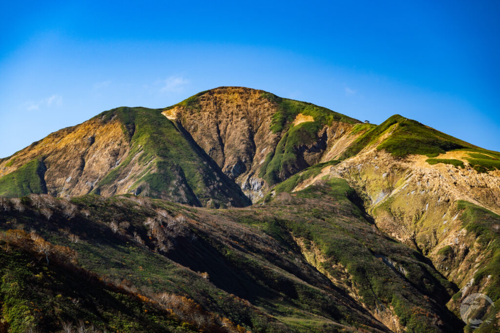 古寺山から大朝日岳