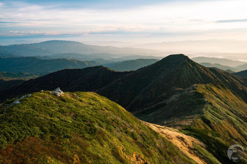 小朝日岳への道