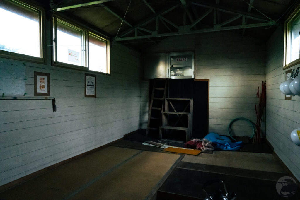小屋中