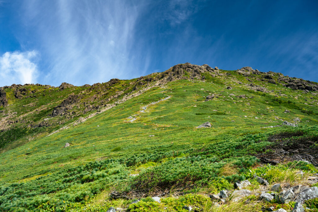 5合目から早池峰山頂