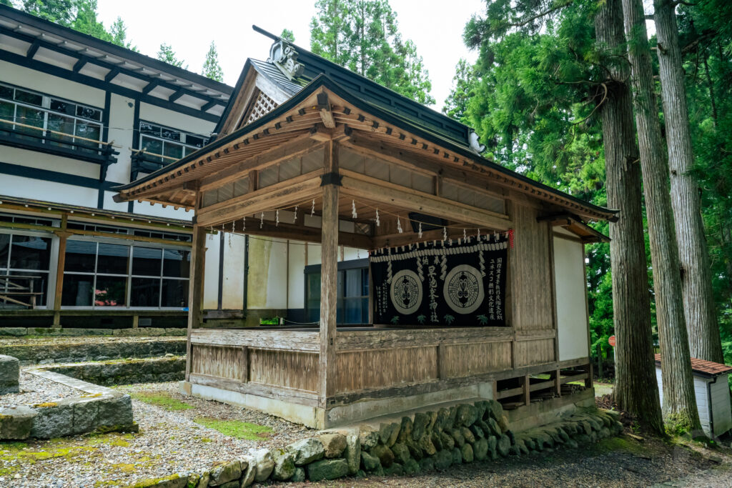 神楽殿